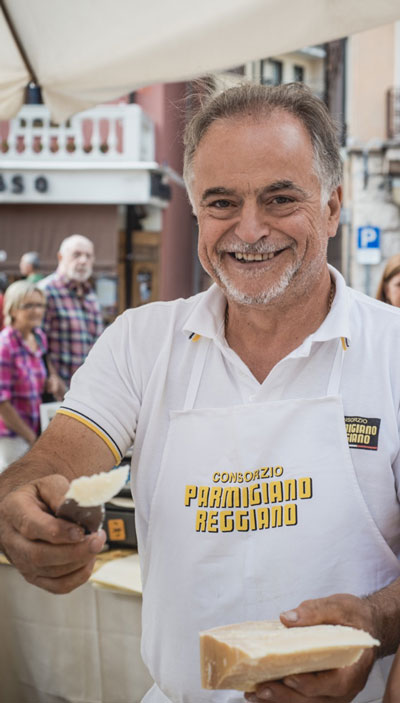 Punta di Parmigiano Reggiano di montagna